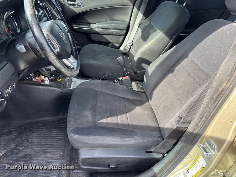 image for item DW7272 2011 Dodge Charger Police 