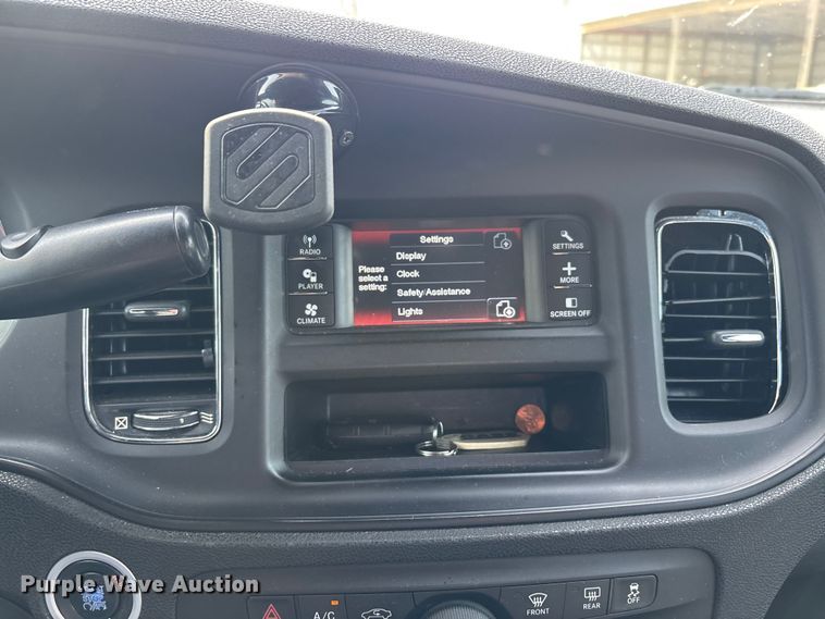 image for item DW7272 2011 Dodge Charger Police 