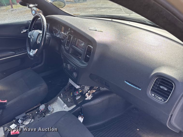 image for item DW7272 2011 Dodge Charger Police 