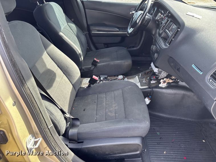 image for item DW7272 2011 Dodge Charger Police 