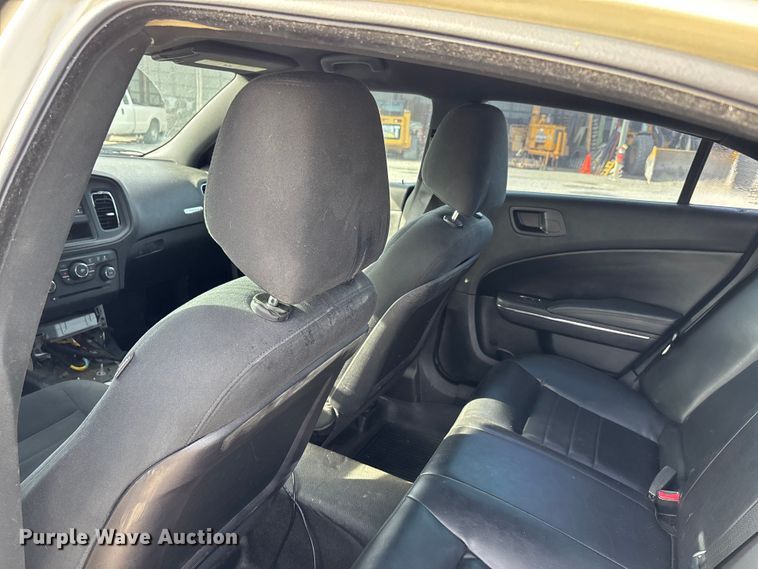 image for item DW7272 2011 Dodge Charger Police 