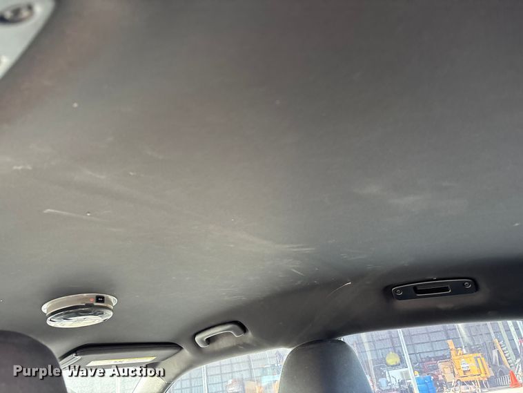 image for item DW7272 2011 Dodge Charger Police 