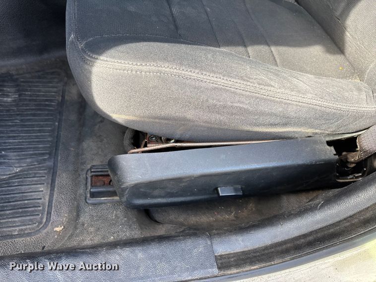 image for item DW7274 2011 Dodge Charger Police 