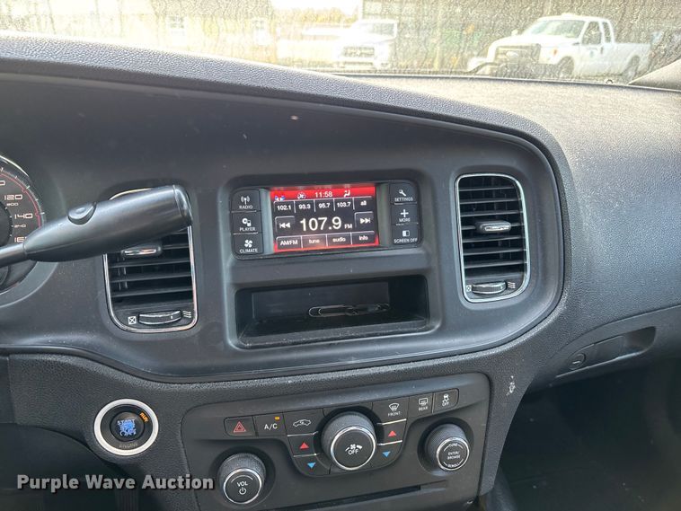 image for item DW7274 2011 Dodge Charger Police 