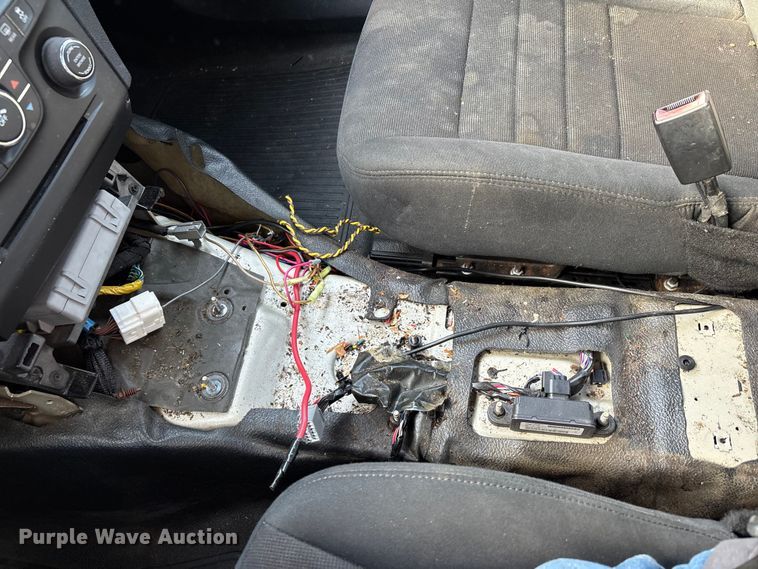 image for item DW7274 2011 Dodge Charger Police 