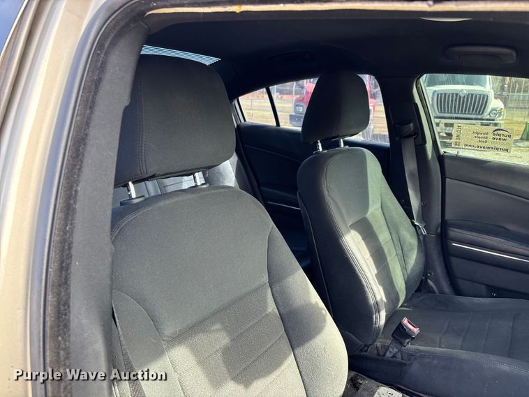 image for item DW7274 2011 Dodge Charger Police 