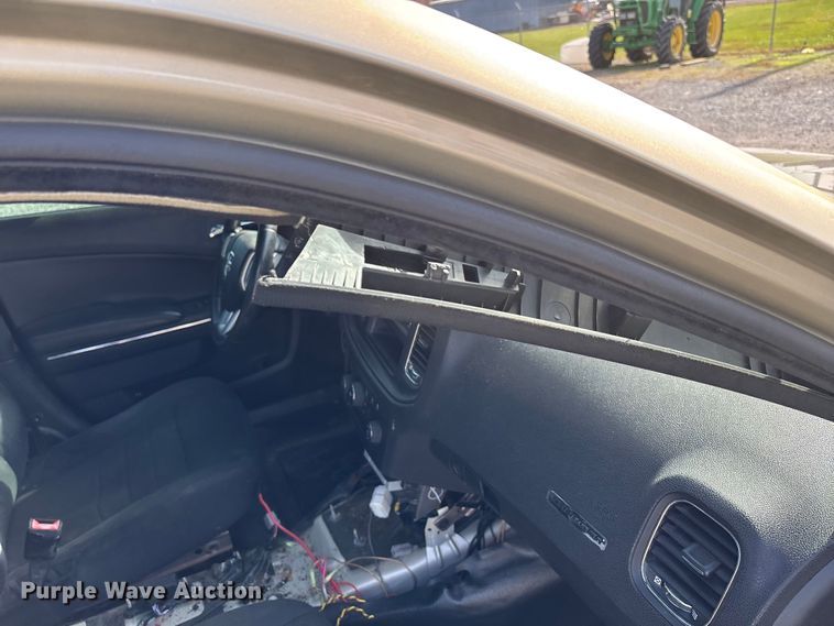 image for item DW7274 2011 Dodge Charger Police 