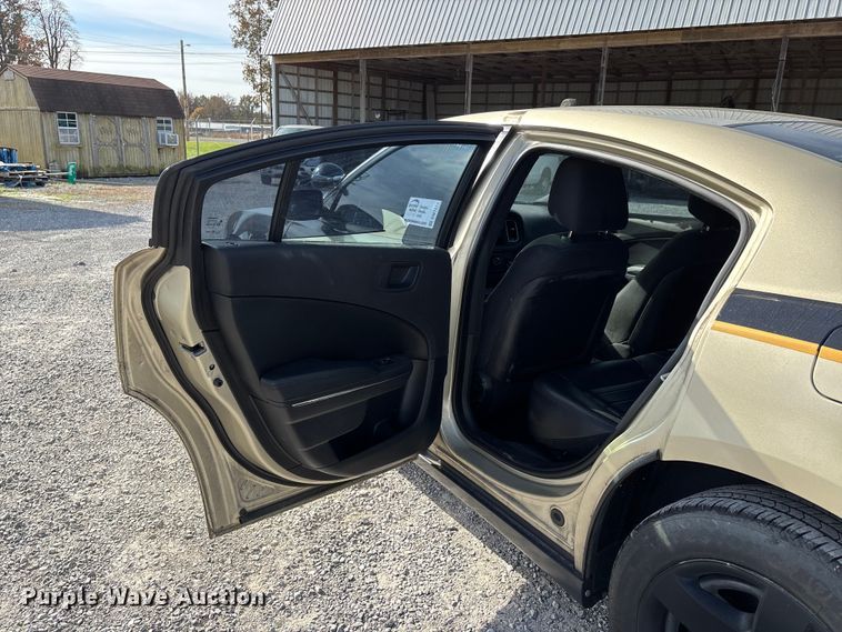 image for item DW7274 2011 Dodge Charger Police 