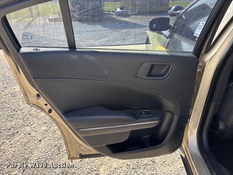 image for item DW7274 2011 Dodge Charger Police 