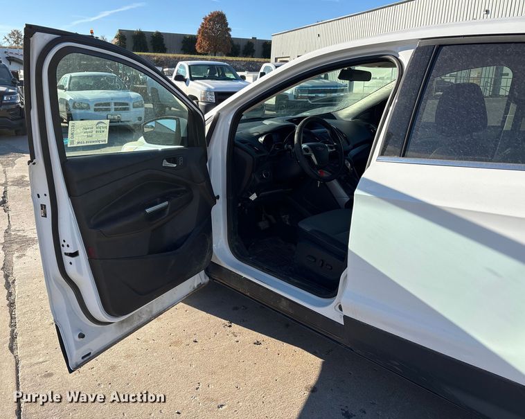 image for item DW7281 2015 Ford Escape SE SUV