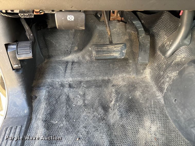 image for item DW7282 2006 Chevrolet Silverado 1500 Ext. Cab pickup truck