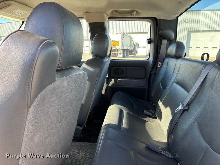 image for item DW7282 2006 Chevrolet Silverado 1500 Ext. Cab pickup truck