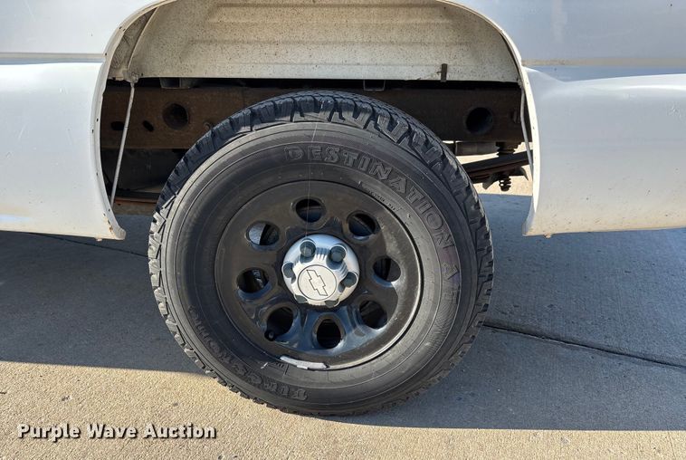 image for item DW7282 2006 Chevrolet Silverado 1500 Ext. Cab pickup truck