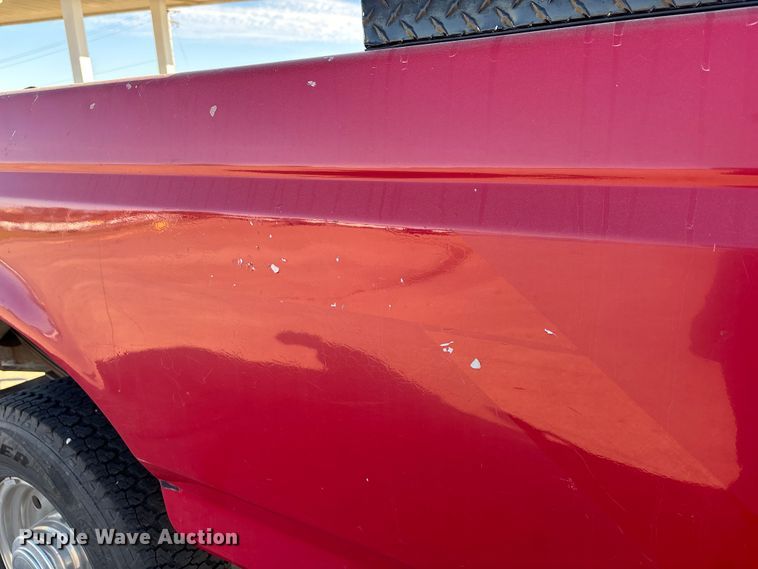 image for item DW7283 1993 Ford F350 XL Crew Cab pickup truck