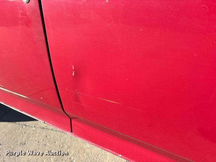 image for item DW7283 1993 Ford F350 XL Crew Cab pickup truck