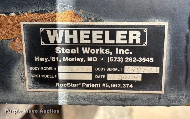 image for item DW7284 2005 International 7400 dump truck