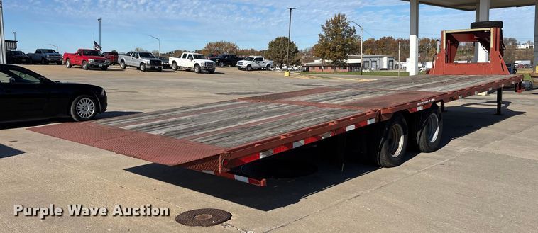 image for item DW7285 2013 Red Rhino tilt deck equipment trailer