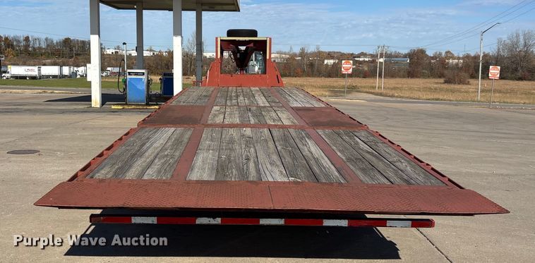 image for item DW7285 2013 Red Rhino tilt deck equipment trailer