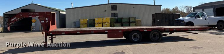 image for item DW7285 2013 Red Rhino tilt deck equipment trailer