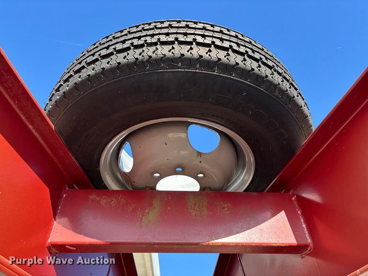 image for item DW7285 2013 Red Rhino tilt deck equipment trailer