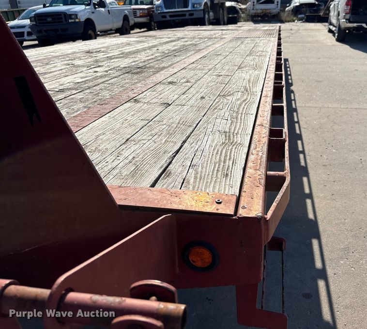 image for item DW7285 2013 Red Rhino tilt deck equipment trailer