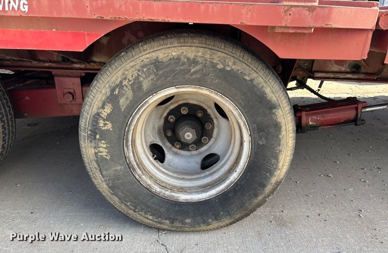 image for item DW7285 2013 Red Rhino tilt deck equipment trailer