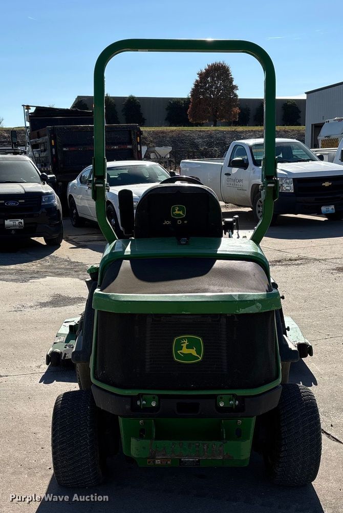 image for item DW7289 John Deere 1570 Terraincut ZTR lawn mower