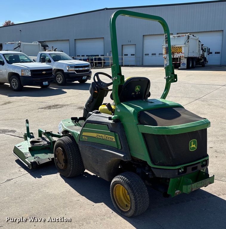 image for item DW7289 John Deere 1570 Terraincut ZTR lawn mower