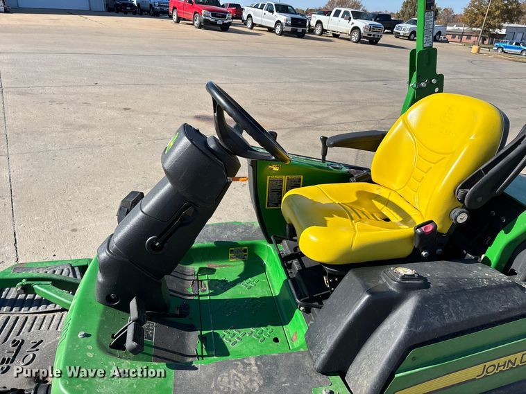image for item DW7289 John Deere 1570 Terraincut ZTR lawn mower