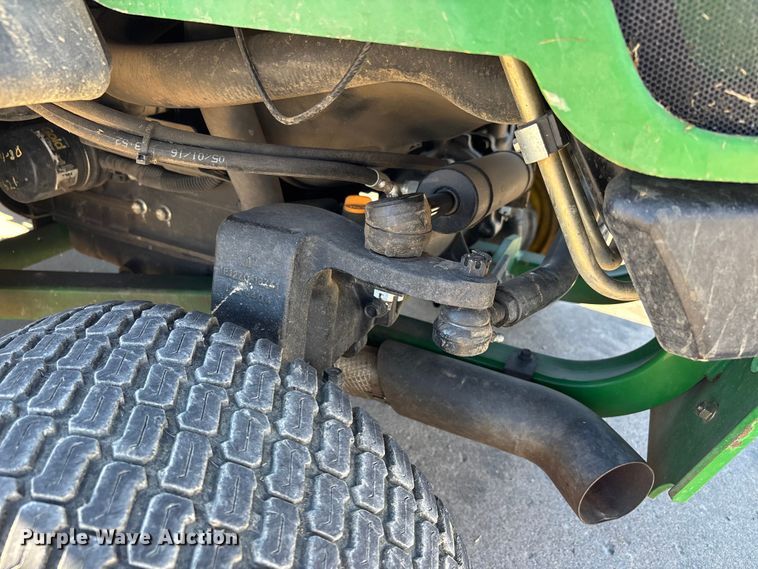 image for item DW7289 John Deere 1570 Terraincut ZTR lawn mower