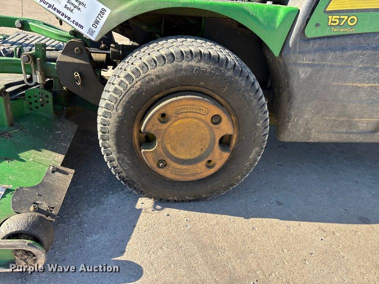 image for item DW7289 John Deere 1570 Terraincut ZTR lawn mower