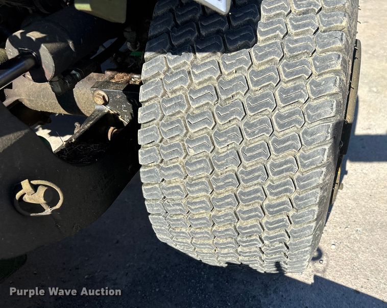 image for item DW7289 John Deere 1570 Terraincut ZTR lawn mower