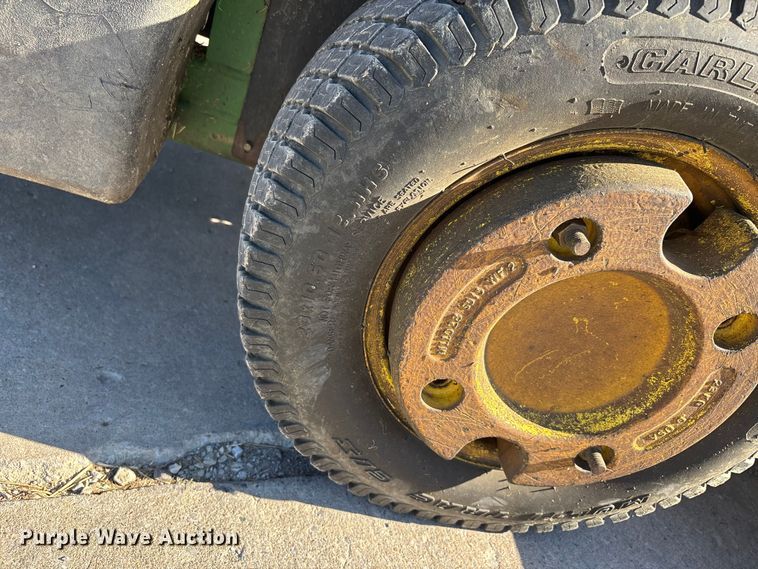 image for item DW7289 John Deere 1570 Terraincut ZTR lawn mower