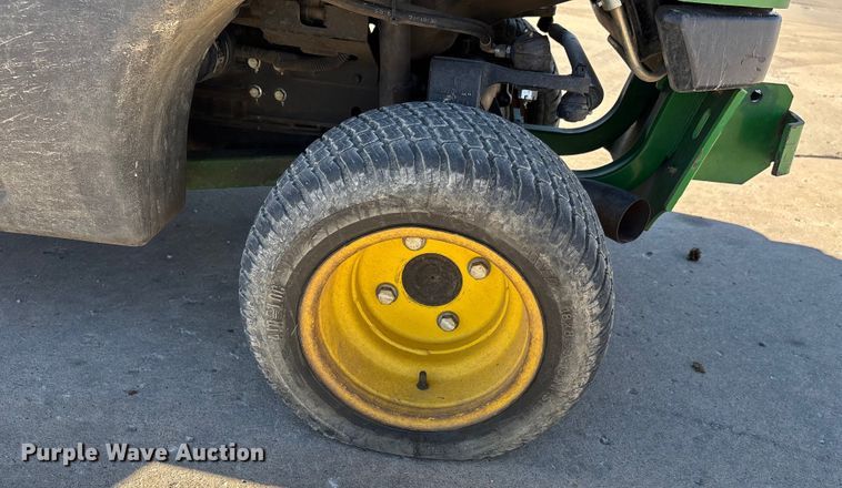 image for item DW7289 John Deere 1570 Terraincut ZTR lawn mower