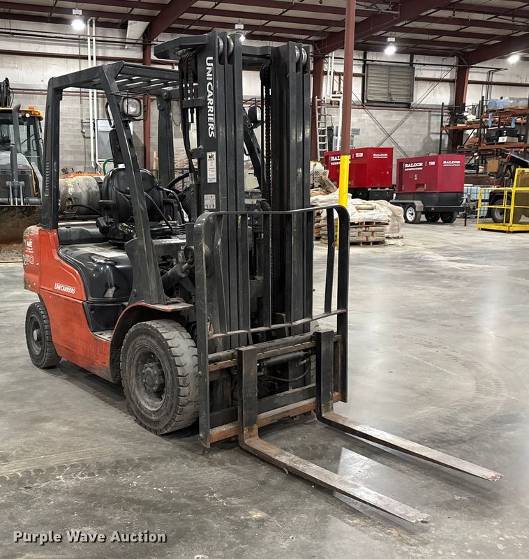 image for item DW7292 Uni Carrier MPL02A25LV forklift