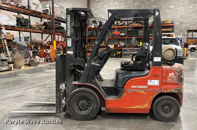 image for item DW7292 Uni Carrier MPL02A25LV forklift