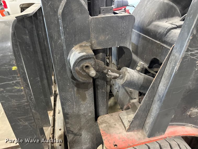 image for item DW7292 Uni Carrier MPL02A25LV forklift