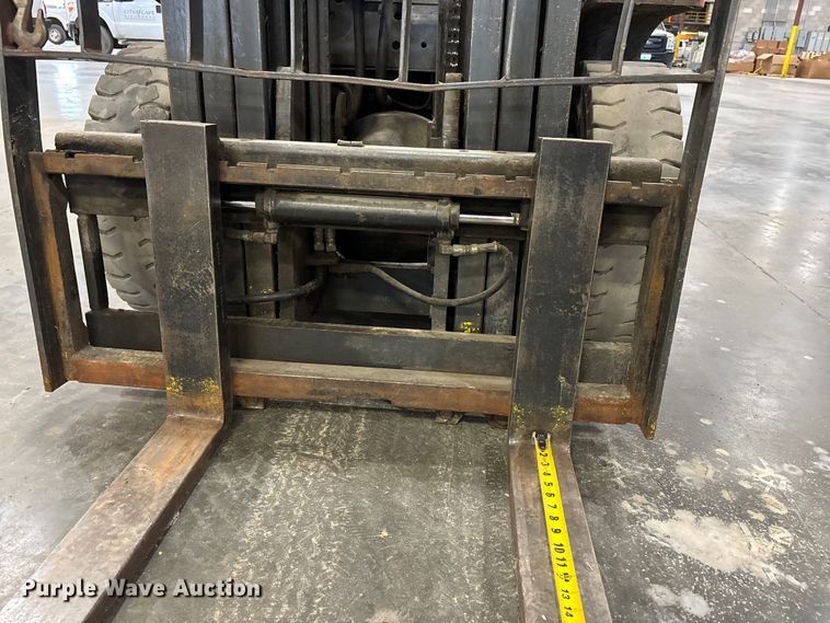 image for item DW7292 Uni Carrier MPL02A25LV forklift