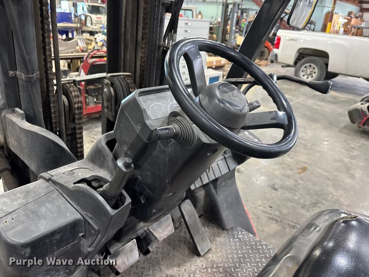 image for item DW7292 Uni Carrier MPL02A25LV forklift