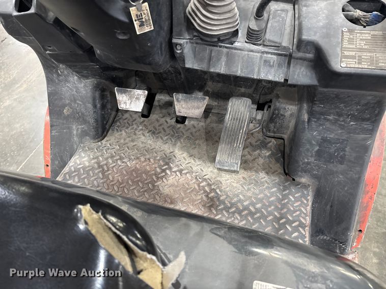 image for item DW7292 Uni Carrier MPL02A25LV forklift