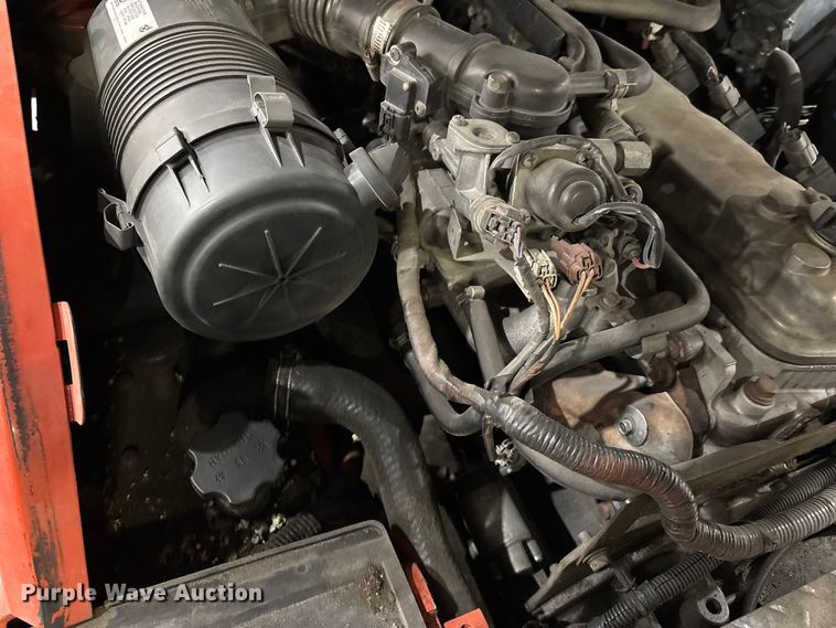 image for item DW7292 Uni Carrier MPL02A25LV forklift