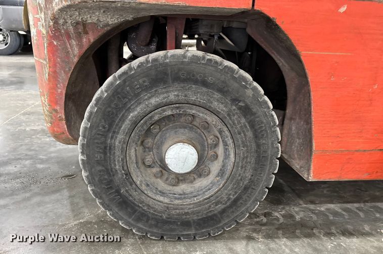 image for item DW7292 Uni Carrier MPL02A25LV forklift