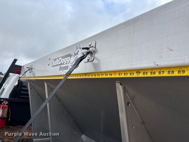 image for item DW7313 2006 Ford F450 Super Duty flatbed truck