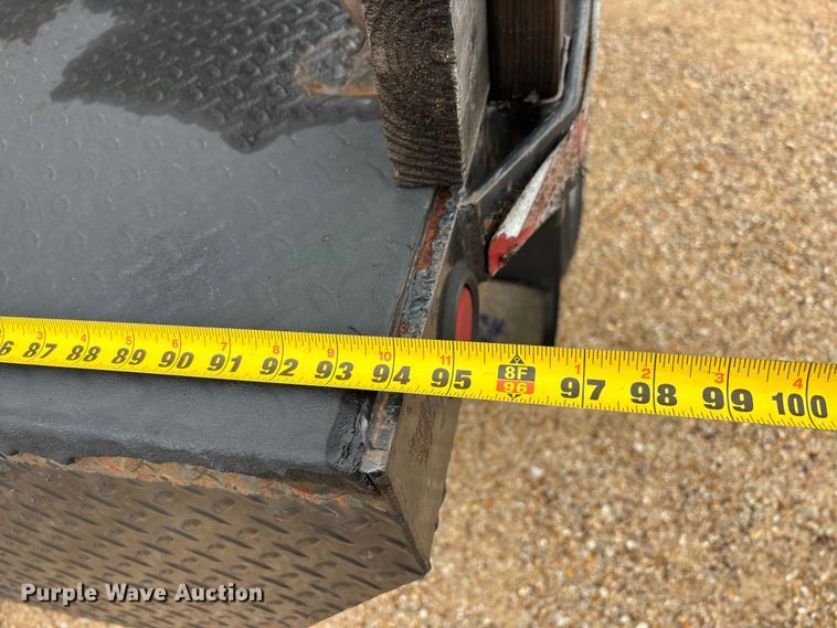 image for item DW7313 2006 Ford F450 Super Duty flatbed truck