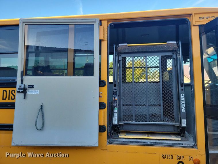 image for item DX6462 2010 Thomas Built 310TS school bus