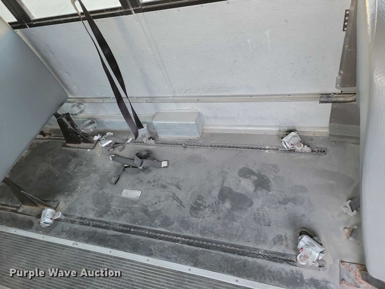 image for item DX6462 2010 Thomas Built 310TS school bus