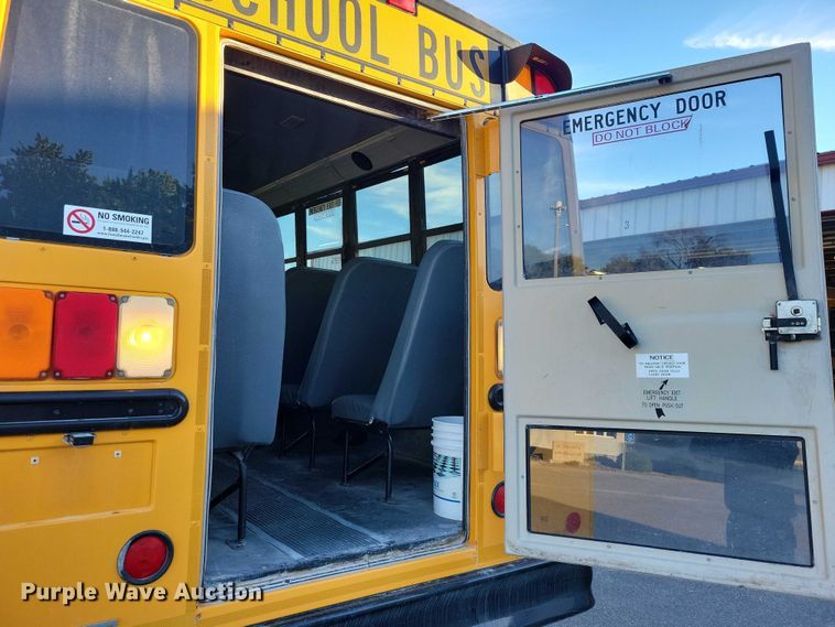 image for item DX6462 2010 Thomas Built 310TS school bus