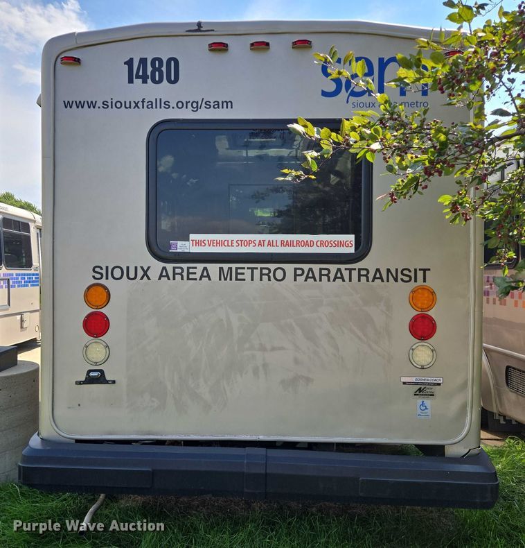 image for item DX7302 2015 IC shuttle bus