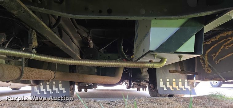 image for item DX7407 2015 IC shuttle bus