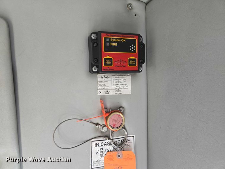 image for item DX7407 2015 IC shuttle bus